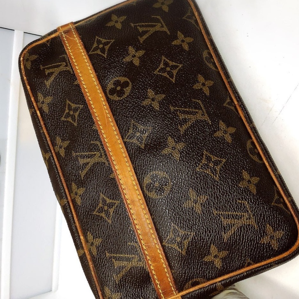 Louis Vuitton Brown Toiletry Bag bag size 23cm